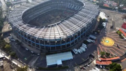 哈蘭德刷新紀錄，52進球9助攻超過範尼，榮膺PFA最佳球員！