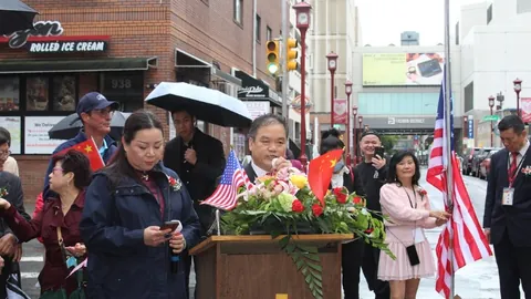 北大才女非洲成家战乱归国，街头卖饭重逢丈夫终成驻华大使