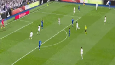 曼聯售隊意向與C羅轉會消息同日公布